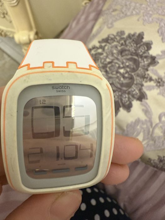 Часы Швейцарские