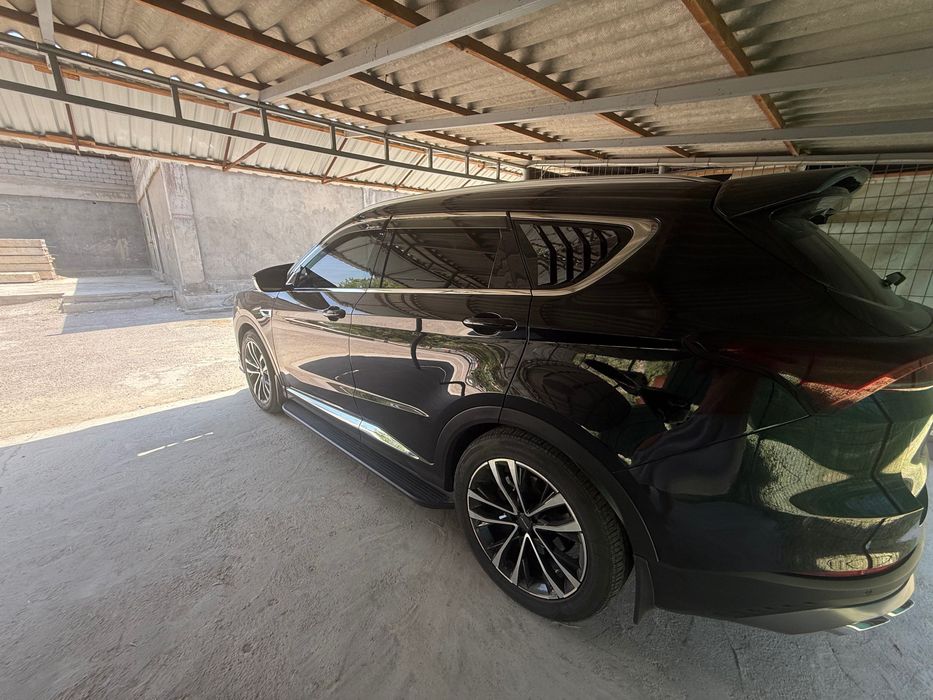 Jetour x 70 plyus