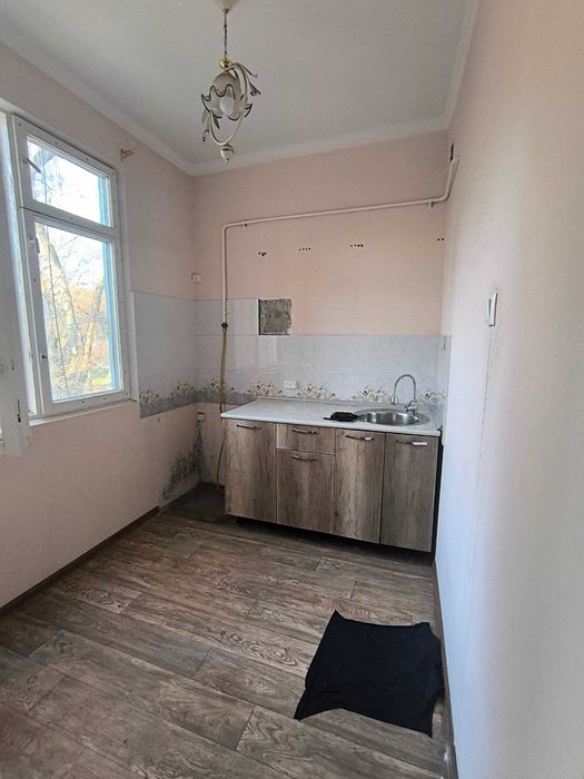 Продаётся Чиланзар 10 квартал 2/3/4 Жахон тиллари