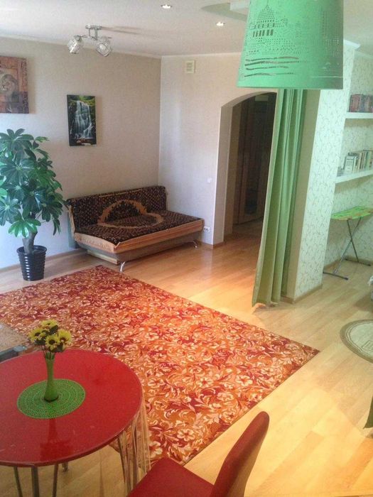 1-ком посуточно по проспект Женис 67