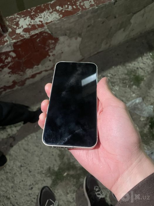 iphone 13 white