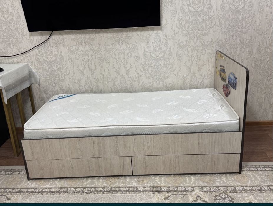 Продам детскую кровать