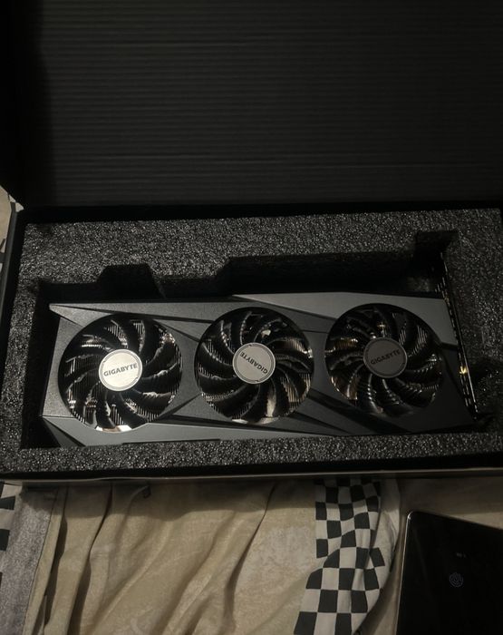 Видеокарта RTX 3060 12GB
