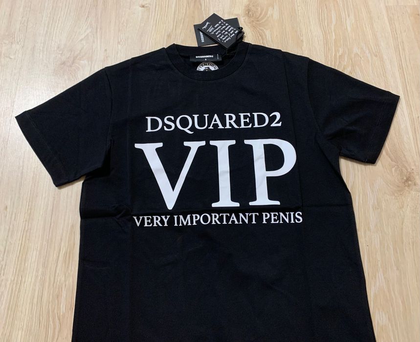 Нови с етикети мъжки тениски Dsquared D2 налични S до 2XL