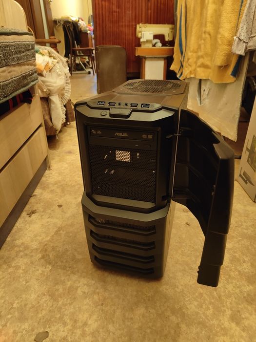 Компьютернве корпуса в отличном состоянии на любой вкус атх и mid towe