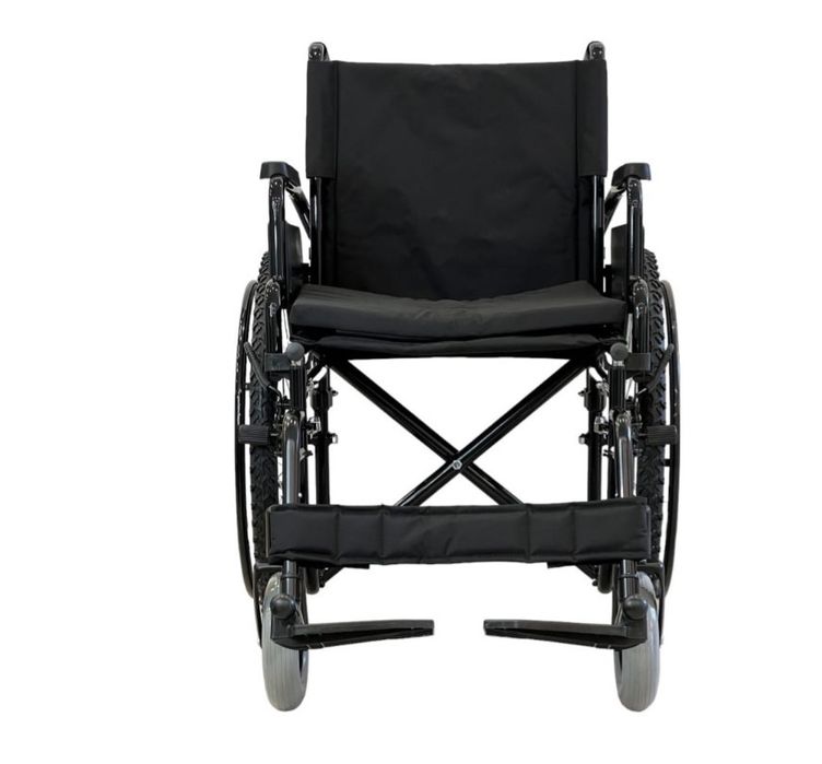 Качественная инвалидная коляска в упаковке