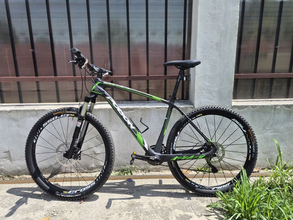 Vand mtb full carbon.