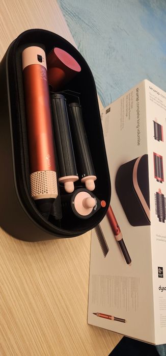 Dyson airwrap ca nou