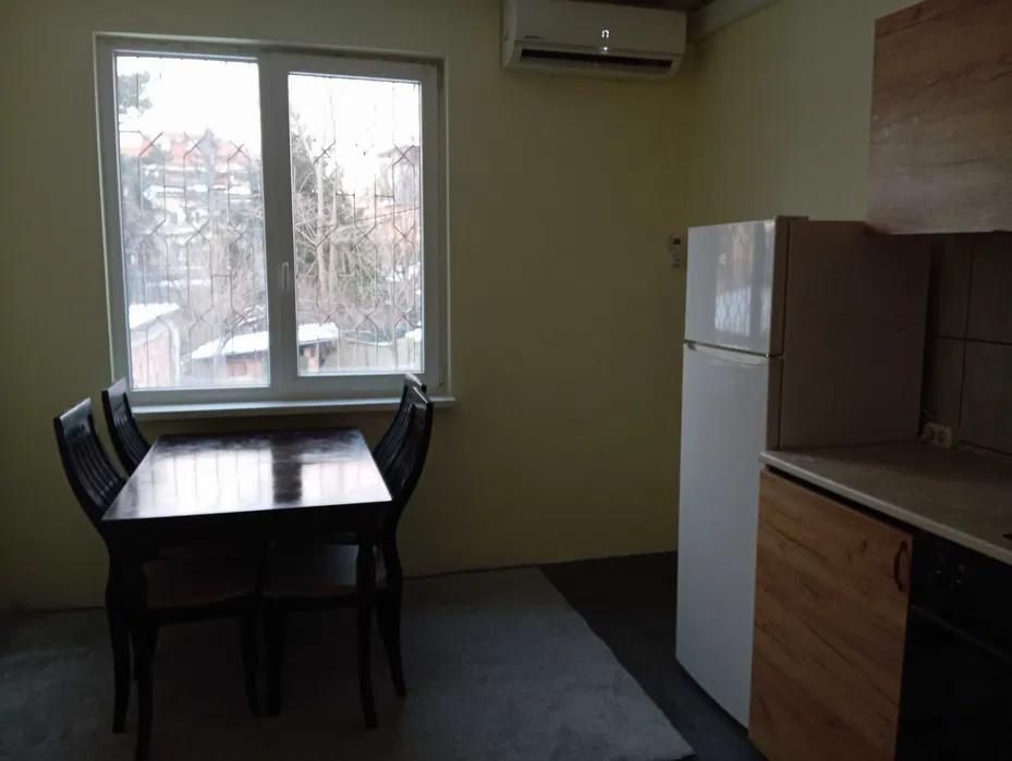 Дава се под наем Тристаен апартамент в София, Бъкстон - 110 кв.м за 540 € - Снимка #4