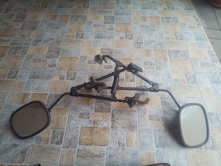 Oglinzi ajutătoare rulota
