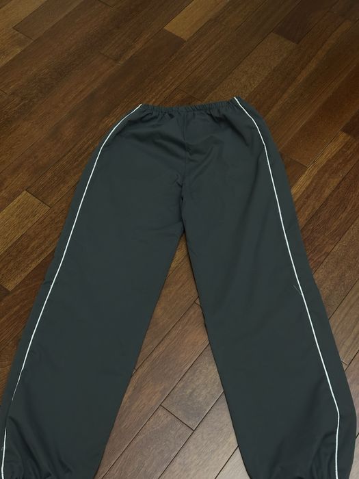 Спортивные серые трико