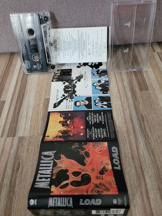 Metallica Load,casetă audio.