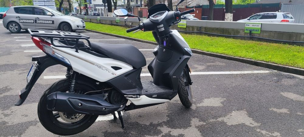 Kymco Agility 125 (2025) | 13.500 km | Stare excelentă | Gata de drum