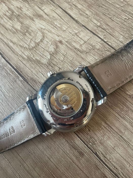 Продам часы Frederique constant FC-303MC4P6