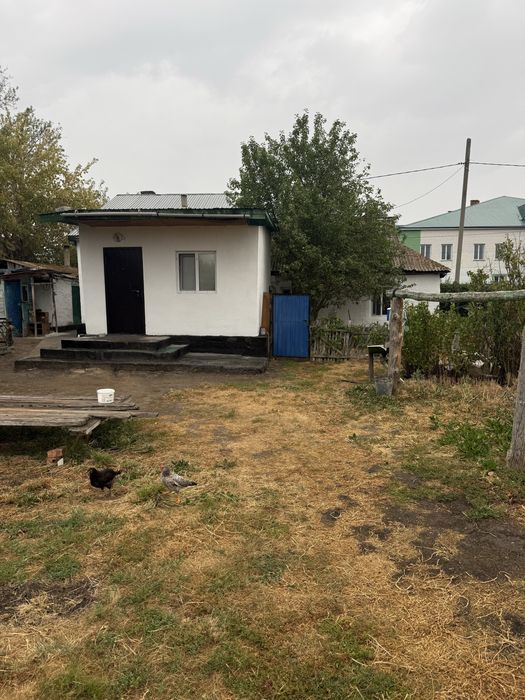 Продам дом трёхкомнатной