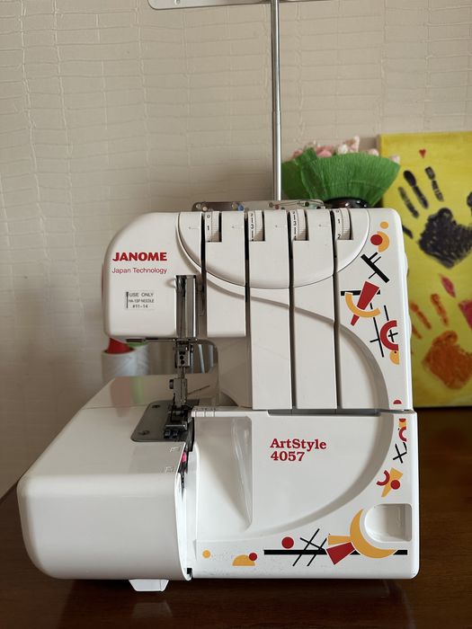 Оверлок Janome