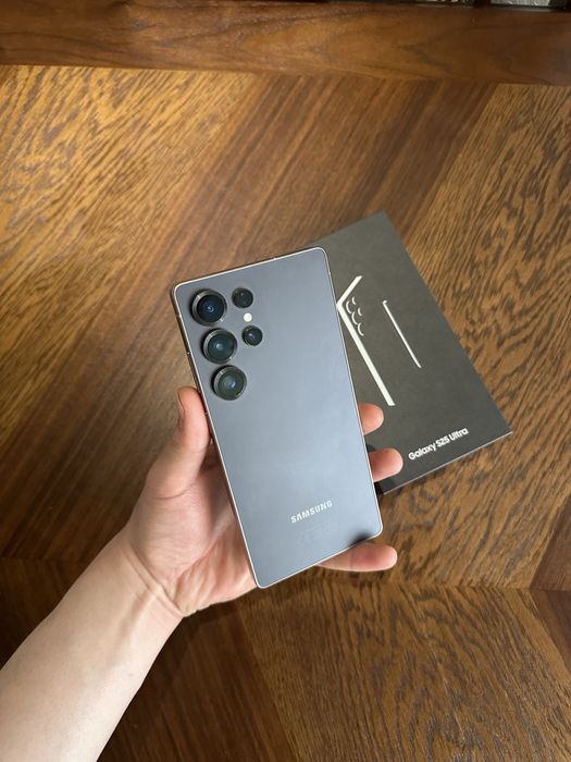 Samsung S25 ultra 256 gb