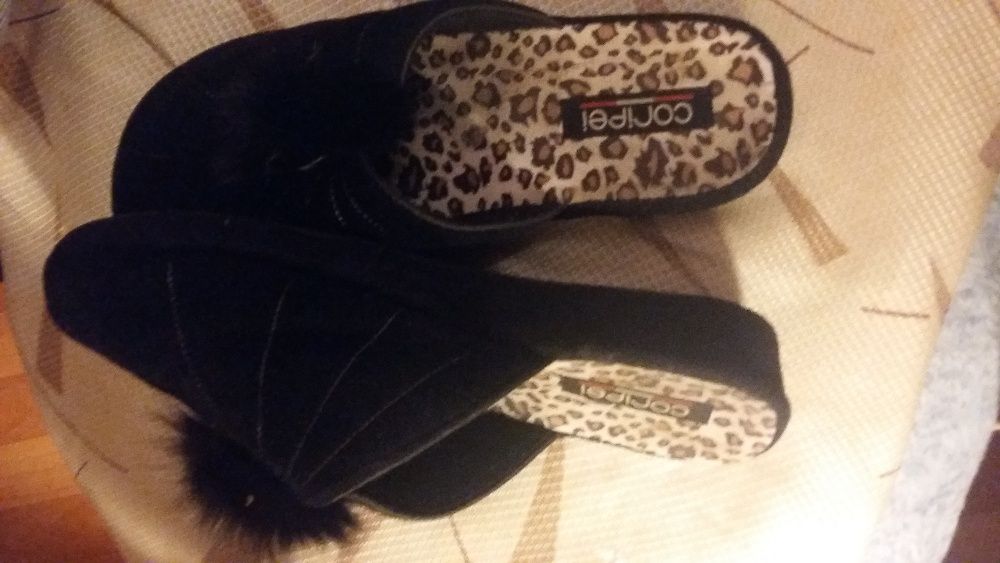 Тапочки домашние с пушком