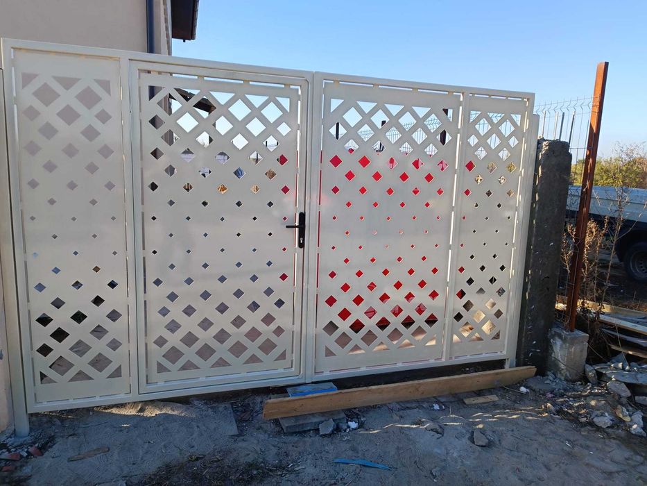 Porti si gard metalice, fier forjat, stil jaluzea, tabla decupata,wpc