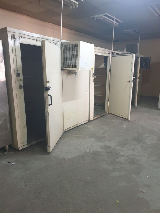 Хладилни витрини различна кубатура