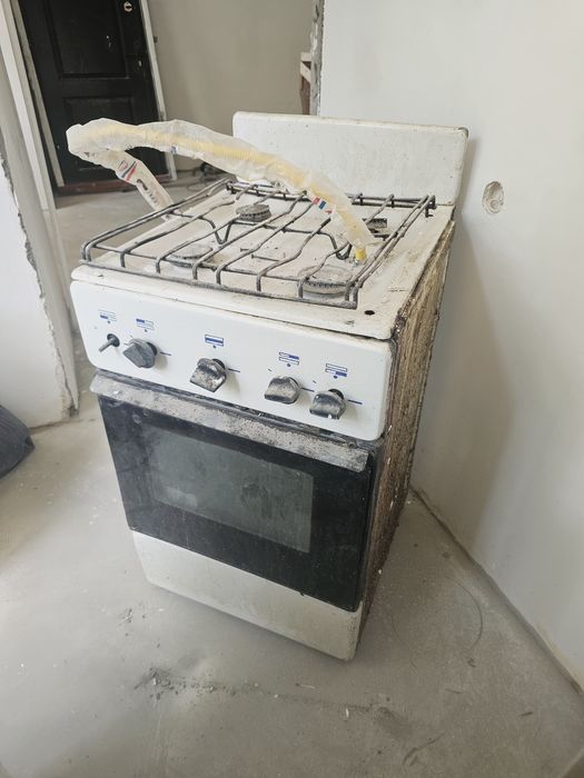 Gaz plita sotiladi
