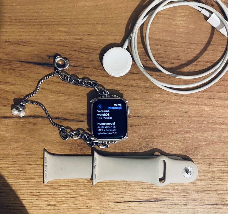 Apple Watch SE 2 44mm GPS + Cellular 32GB 95% Battery