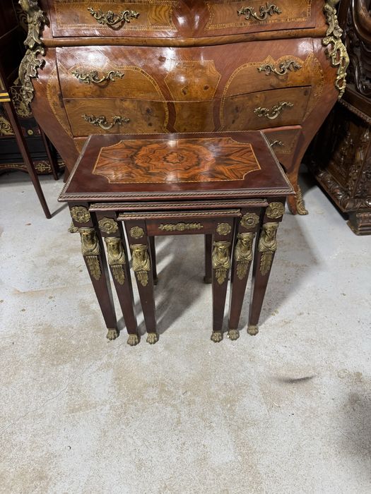 Set 3 masute empire din lemn cu intarsii si elemente bronz
