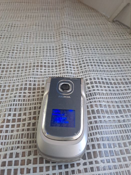 Продам телефон кнопочный