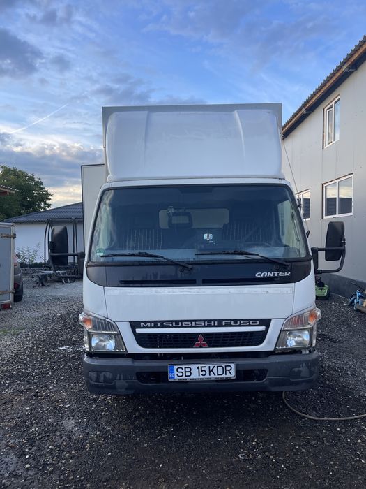 Vand camion Mitsubishi Canter fuso