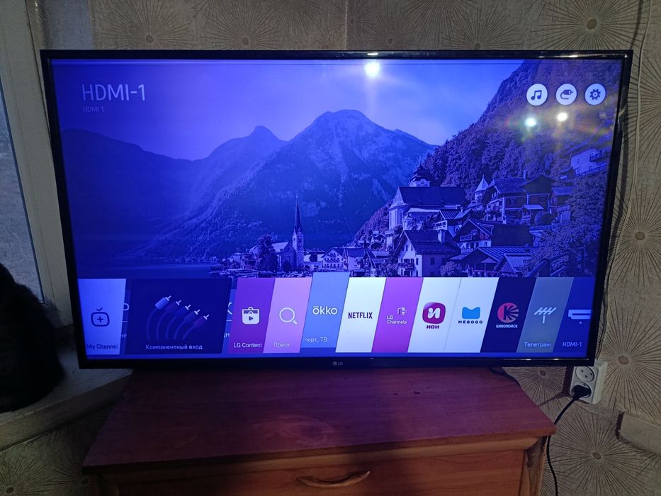 Продам смарт ТВ LG