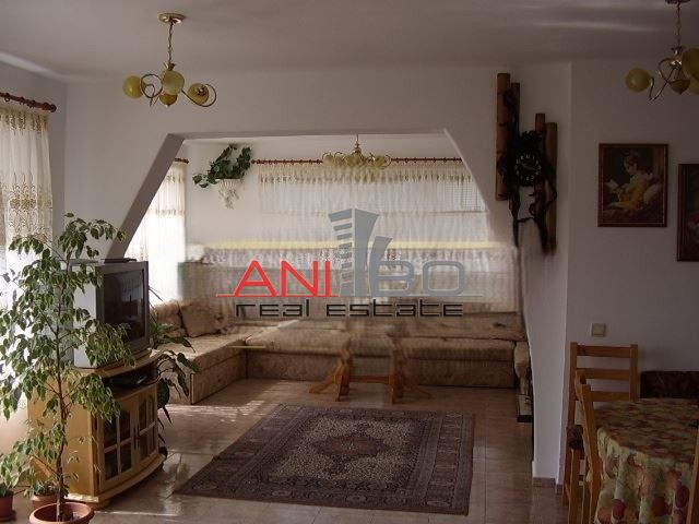 Продава се Къща в с. Близнаци, Област Варна - 495 кв.м за 627 €/кв.м - Снимка #4