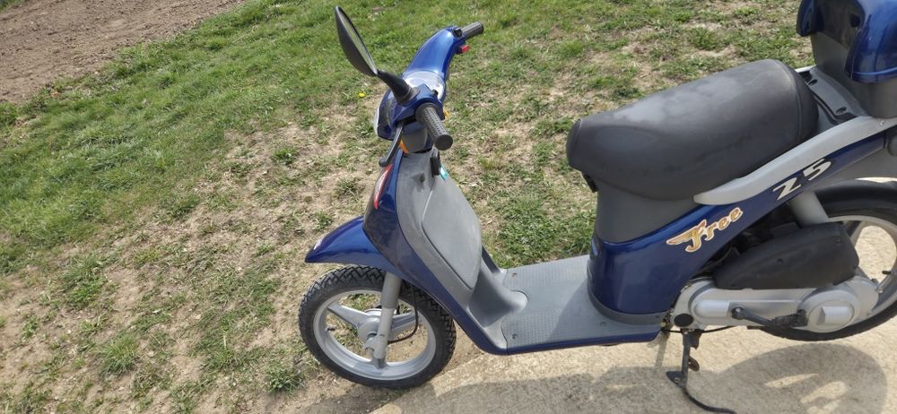 Vând Piaggio Free în Stare foarte Bună.