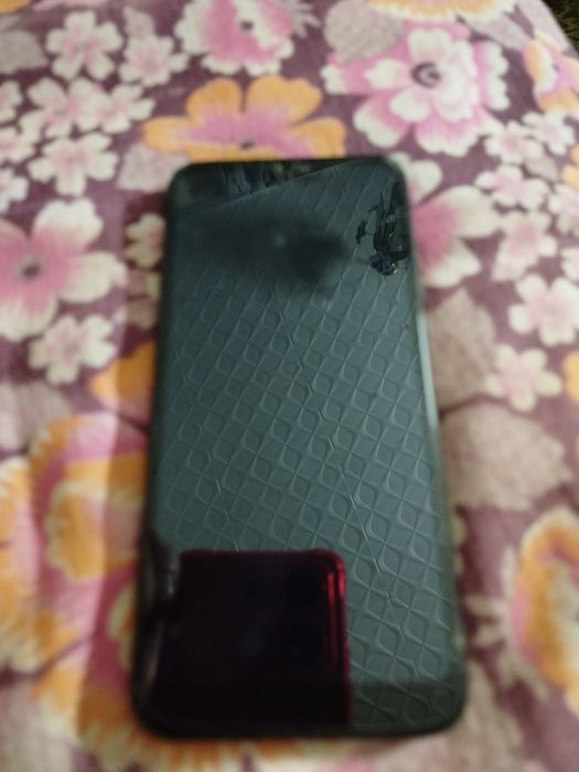 Телефоны разной модели рабочие