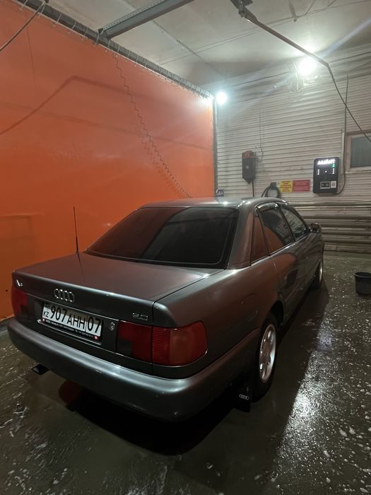 Продам Audi a6 c4