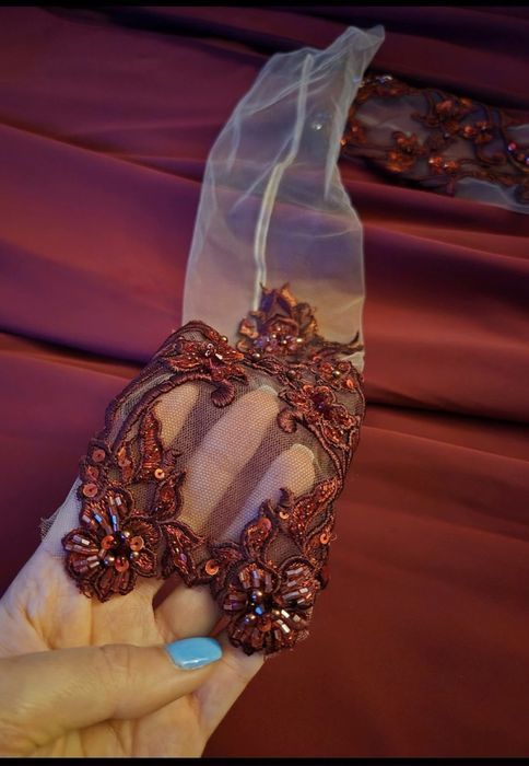 Vand Rochie Realizata la Designer