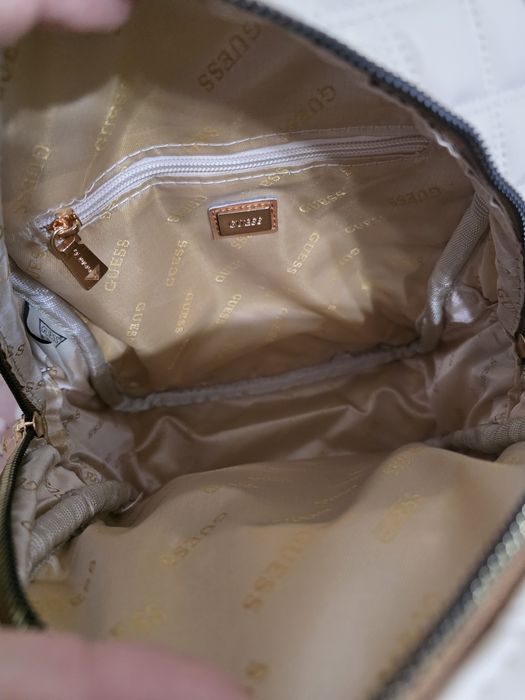 Guess rucsac bej nou