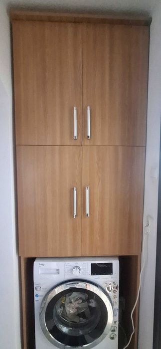Vand 2 dulapuri pentru hol