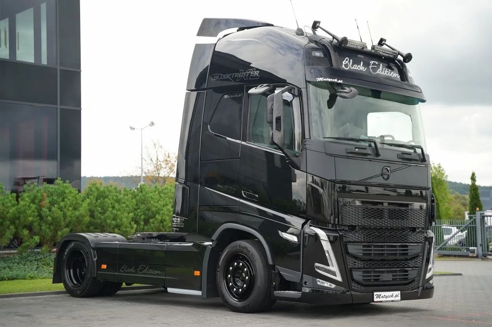 Volvo FH 500 / XXL / RETARDER / PUNGĂ JOS / MEGA / ECHIPAMENT FOARTE ECHIPAT / CONTRACT DE REPARAȚIE POST-SERVICE /