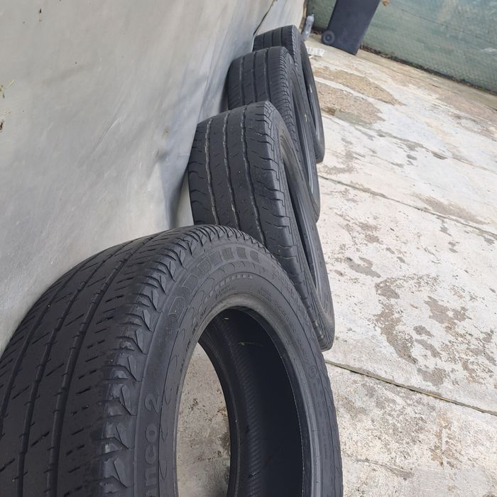 Cauciucuri continental 215/65/16 C