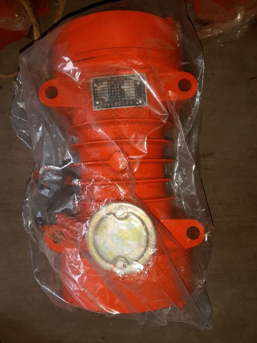 Shlakoblok uskunasi uchun vibramator (beton vibratori)