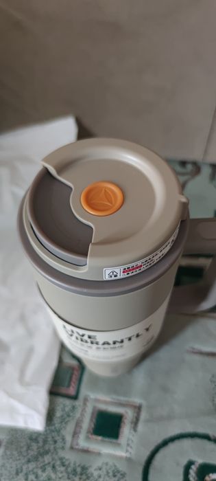 Термокружка Tafuco