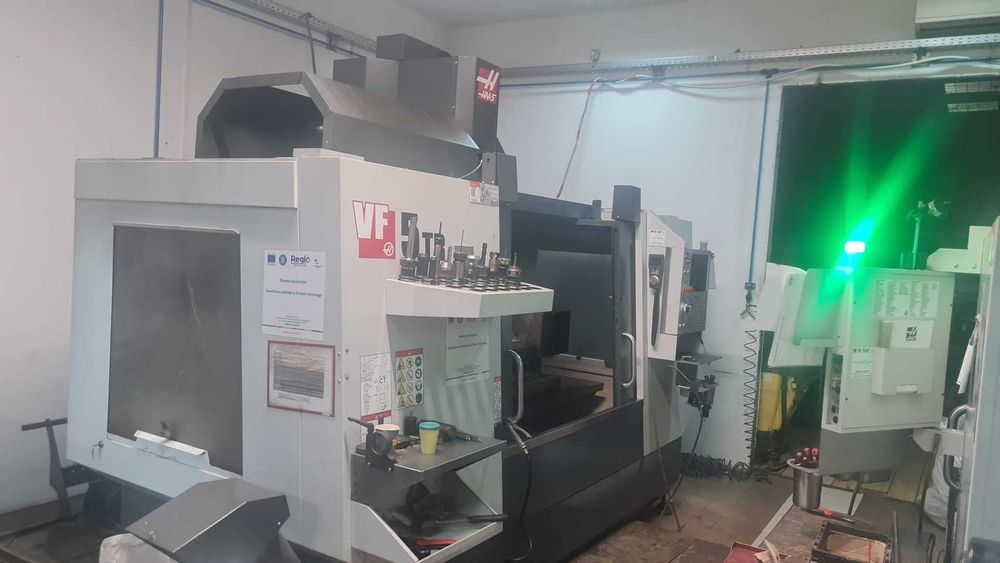 centru frezare CNC 5 AXE