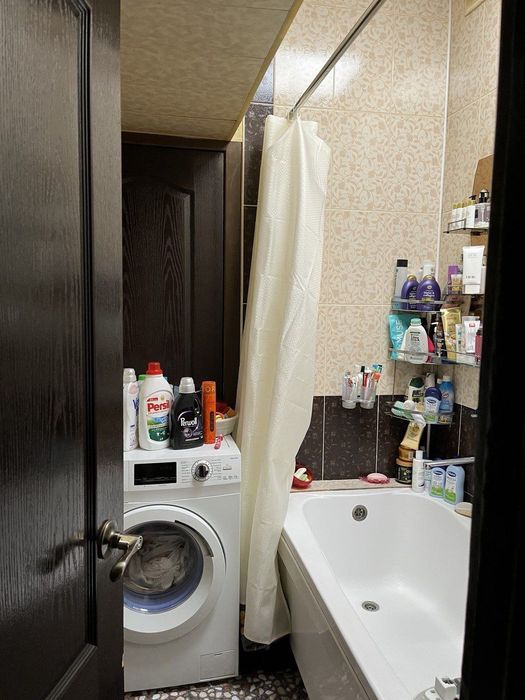 ТТЗ-2 продаётся 2в3/4/4 квартира!