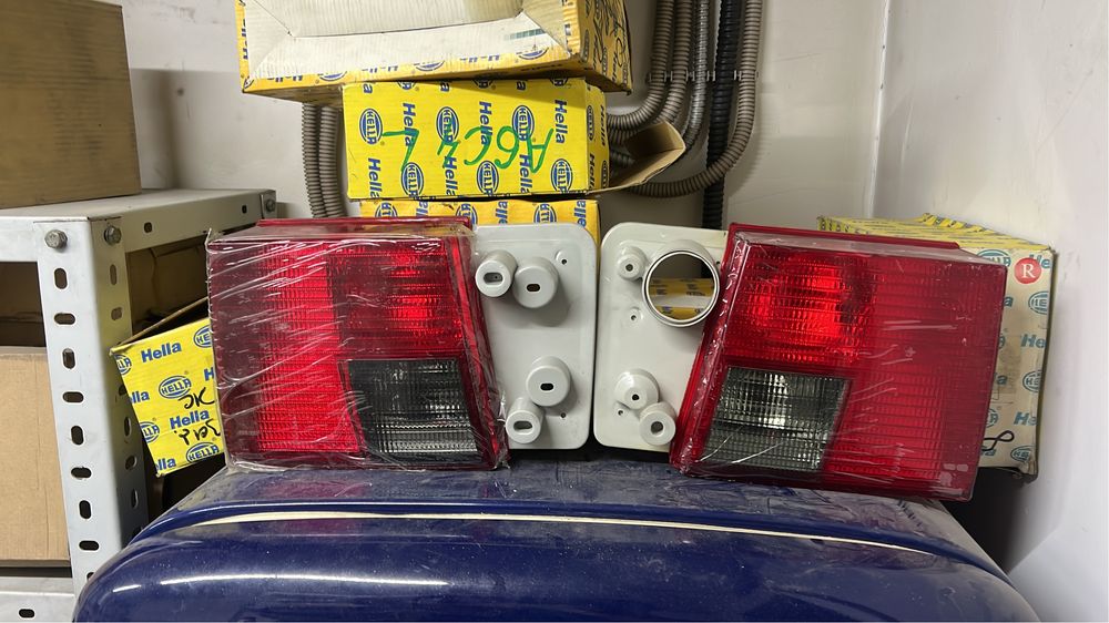Задние фонари Audi , VW