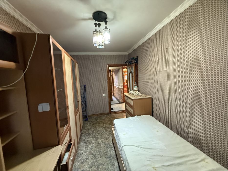 Срочно продается 3-ком кв на 3 этаже Мархабо и 29-школа