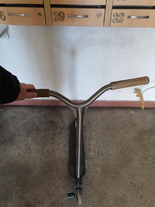 Vand trotineta pt trickuri