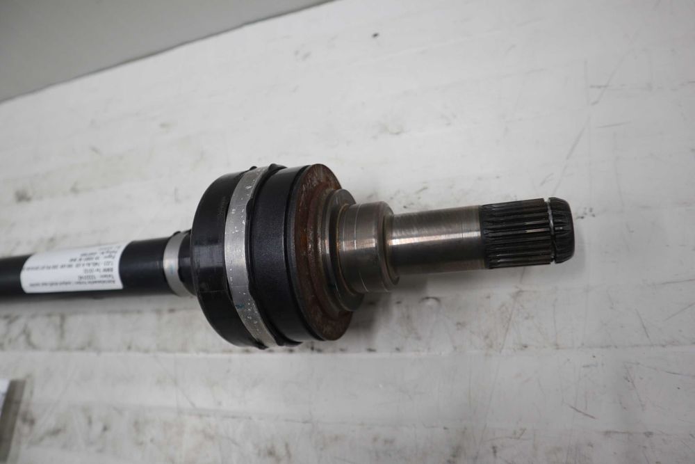 Задна дясна полуоска БМВ Г32 Г11 Г12 3.0 Бензин BMW G32 G11 G12
