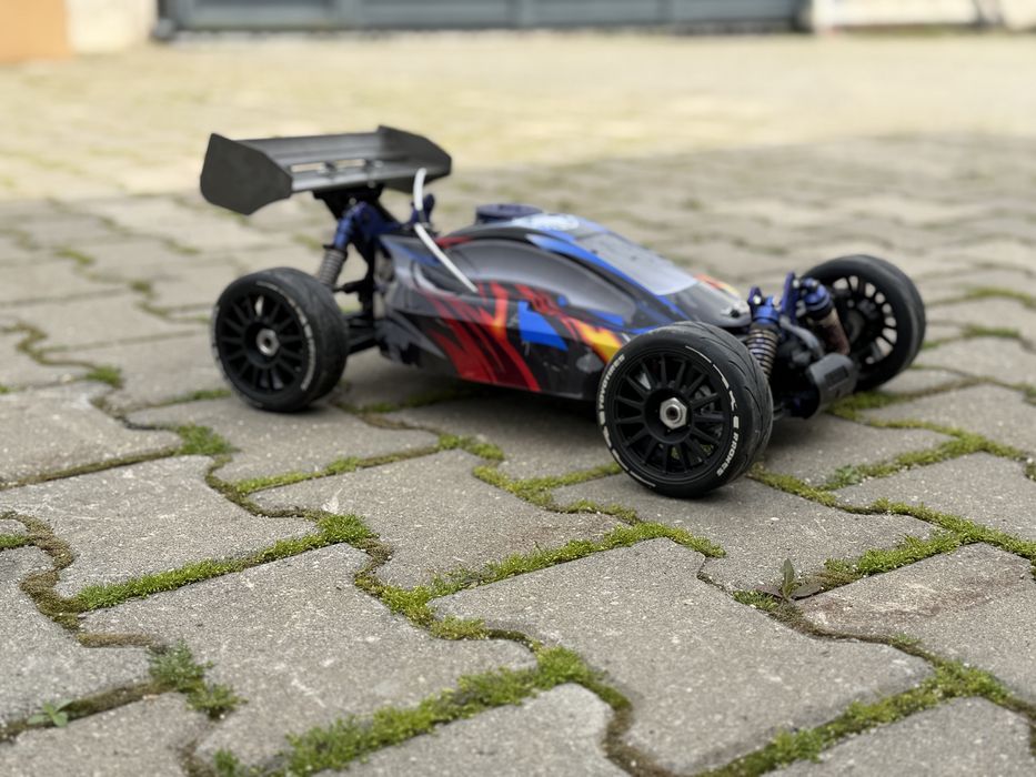 Vand automodel nitro rc 4x4 kyosho inferno mp 7.5