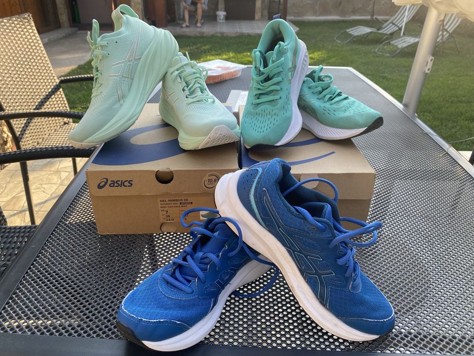 маратонки Asics номера 37,5 и 38см ,стелки 23,5см и 24см,като нови