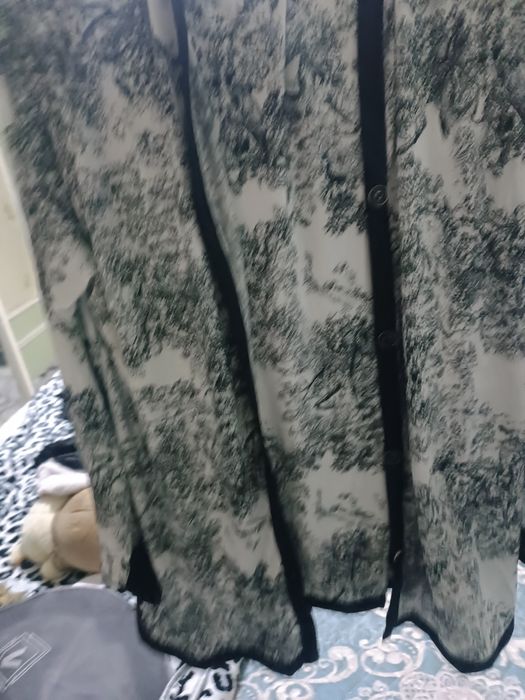 Ayollar pijamadi sotiladi